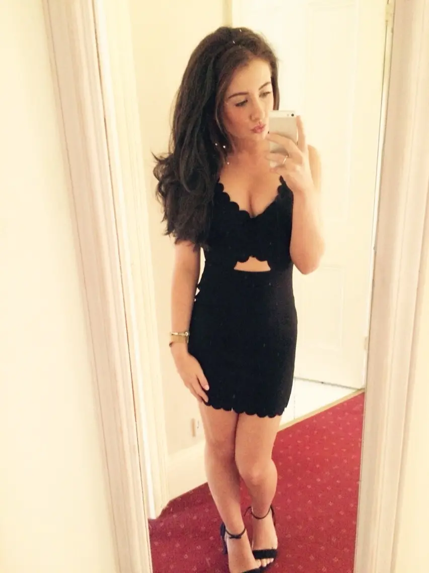 Cutie stuck her pussy on a guy's big dick – photo 45