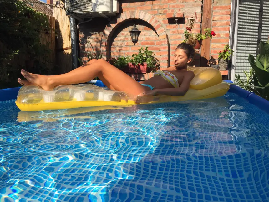 Porn of a slender couple on vacation – photo 3