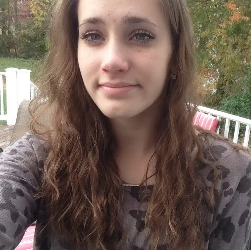 Exclusive session: wet pussy on camera and blowjob – photo 1