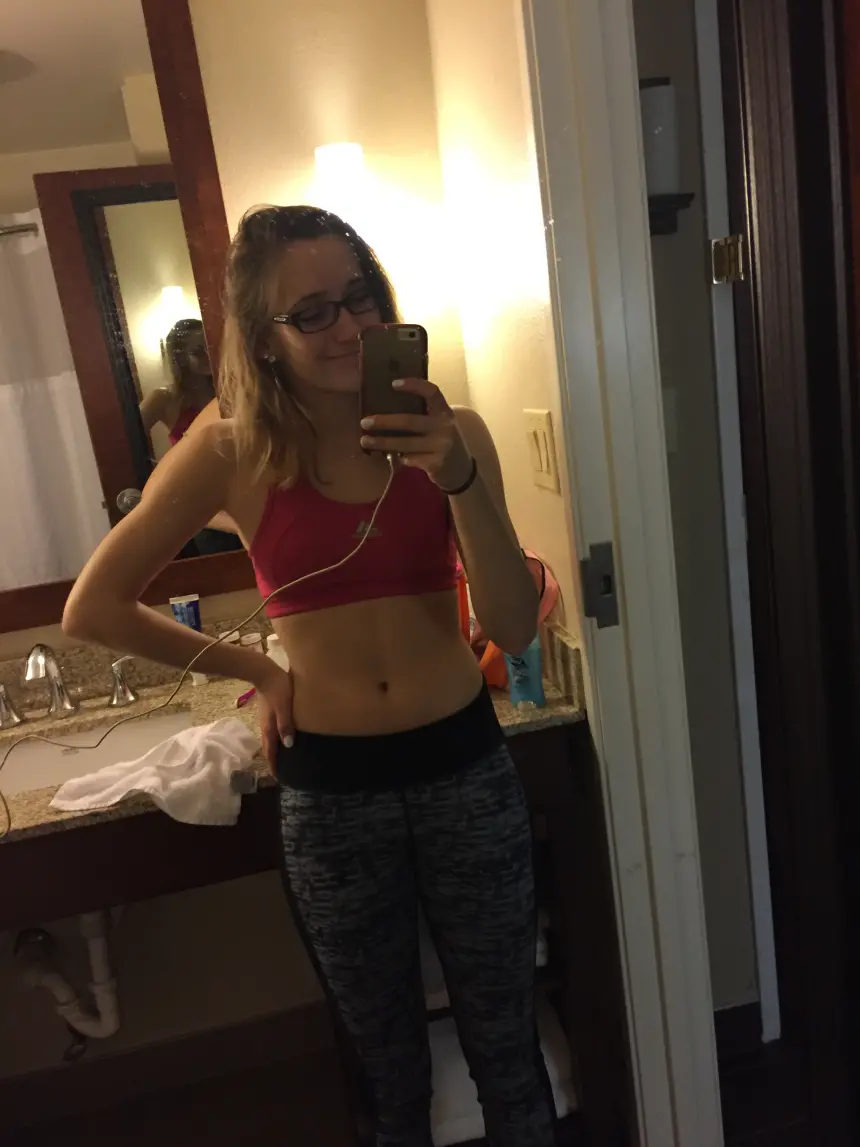 Exclusive session: wet pussy on camera and blowjob – photo 36