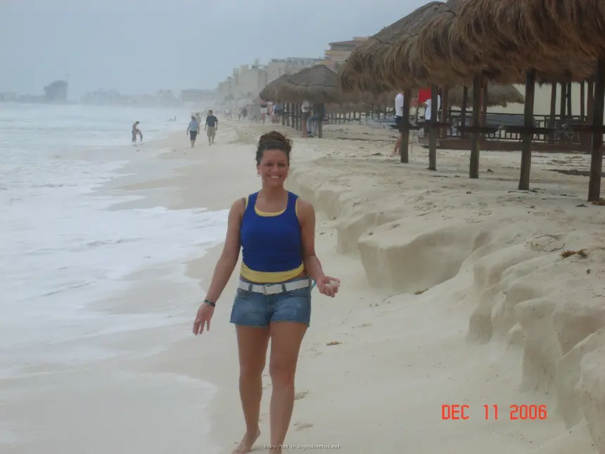 Beautiful young wife participates in an orgy with her friends – photo 71