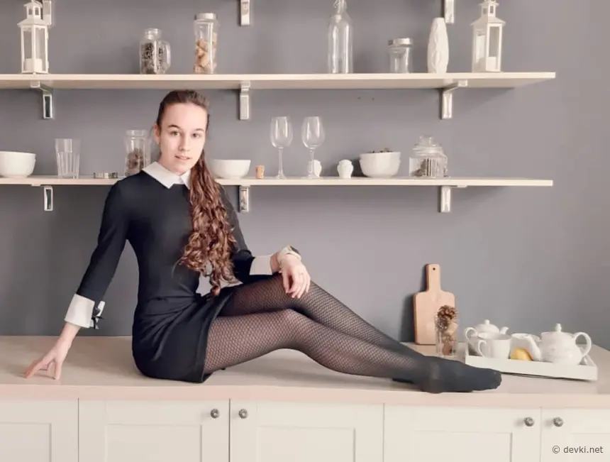 Young Nadya forgot that she should be modest – photo 4