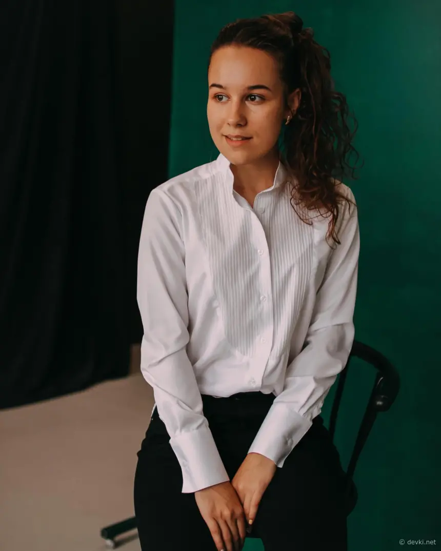 Young Nadya forgot that she should be modest – photo 1