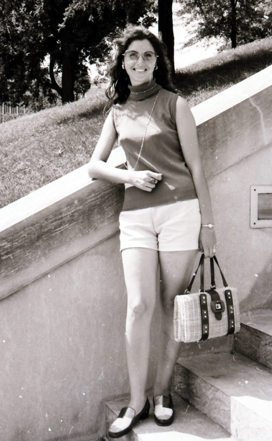 Уникальные ретро порно фото одной красивой женщины – фото 19