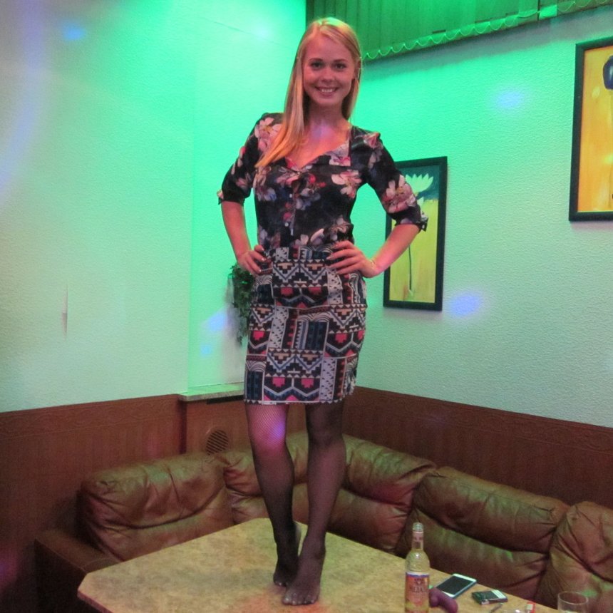 Интим фото знойной девушки: сексуальная киска и красивая попка в откровенных ракурсах – фото 14