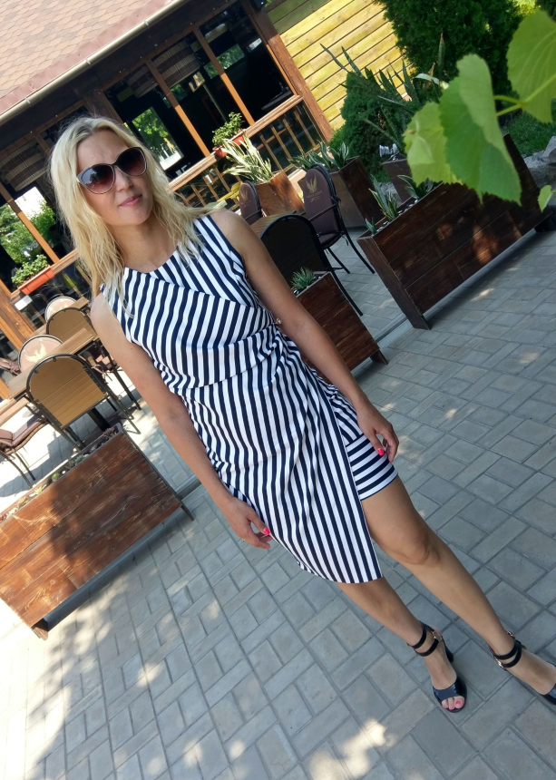 Фото Голая мамка в интимных селфи: любительское эро с чувственными формами бесплатно