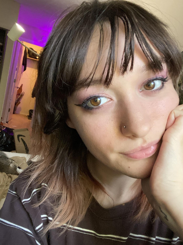 Erotica 18+: woman in private shots with tantalizing breasts – photo 18