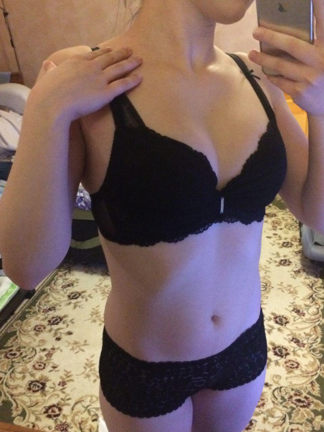 Частное фото секси девушки: интимные снимки с пленительной попкой 18+ – фото 4