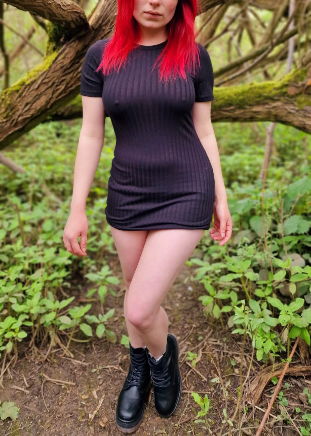 Любительская эротика женщины с упругими сиськами – фото 7