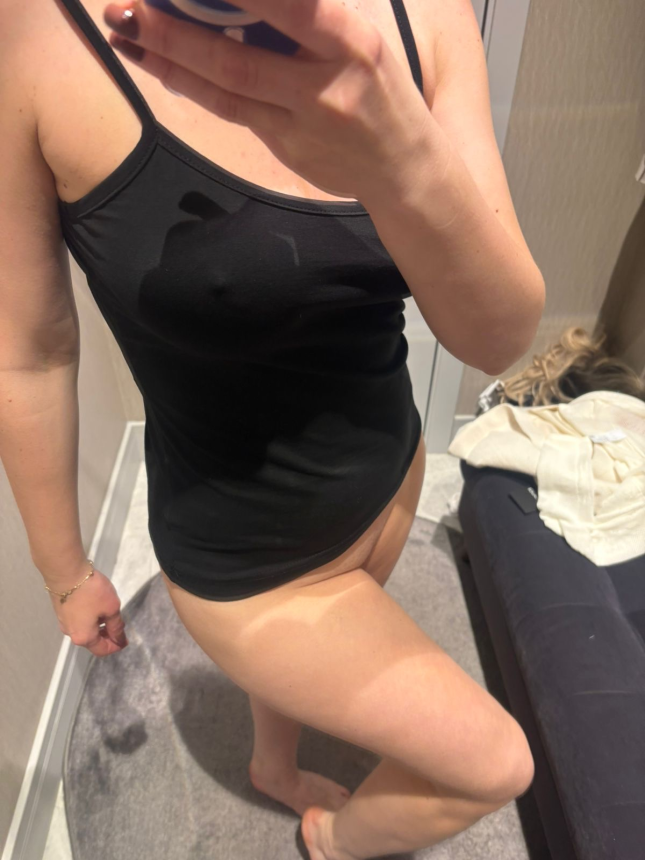 Селфи от привлекательной женщины – фото 10