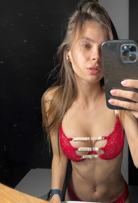 Девушка обожает качественные и эротичные снимки со своим участием и готова сниматься всегда – фото 2