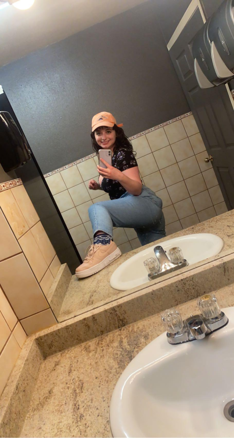 Эротические кадры сучки с большой попкой бесплатно – фото 12