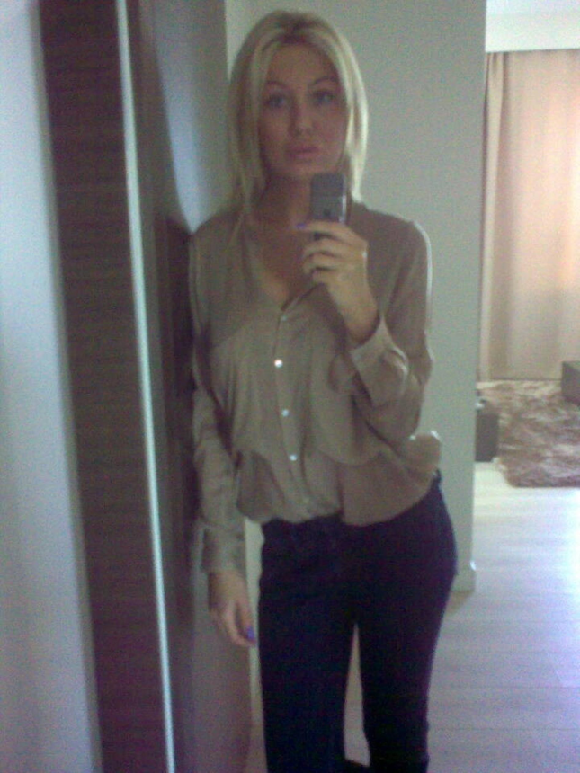 Любительская эротика женщины с шикарными сиськами – фото 29