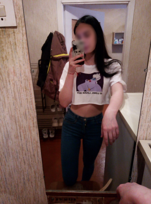 Любительское порно фото худой цыпочки с упругой попкой – фото 4