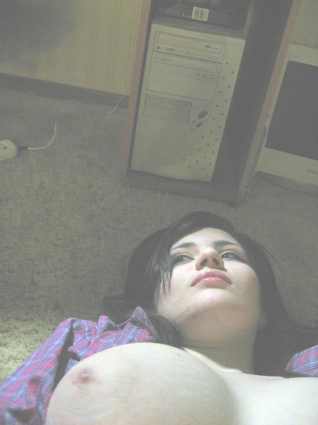 Сексуальные фото игривой девки с упругой попкой – фото 18