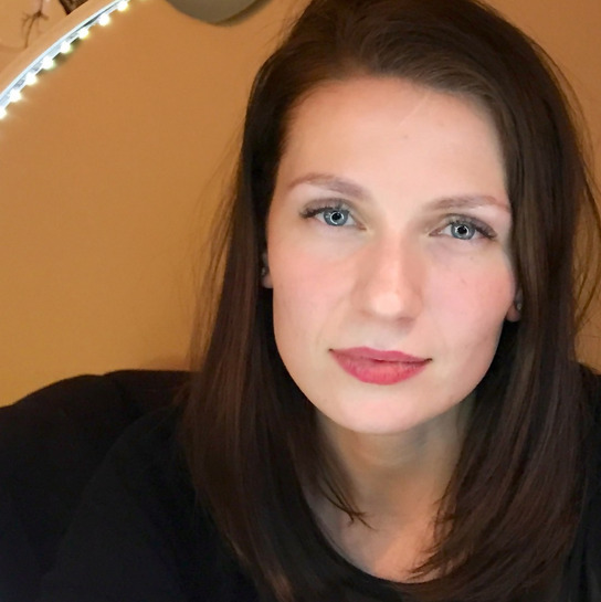 Моя голая жена позирует перед сексом – фото 7