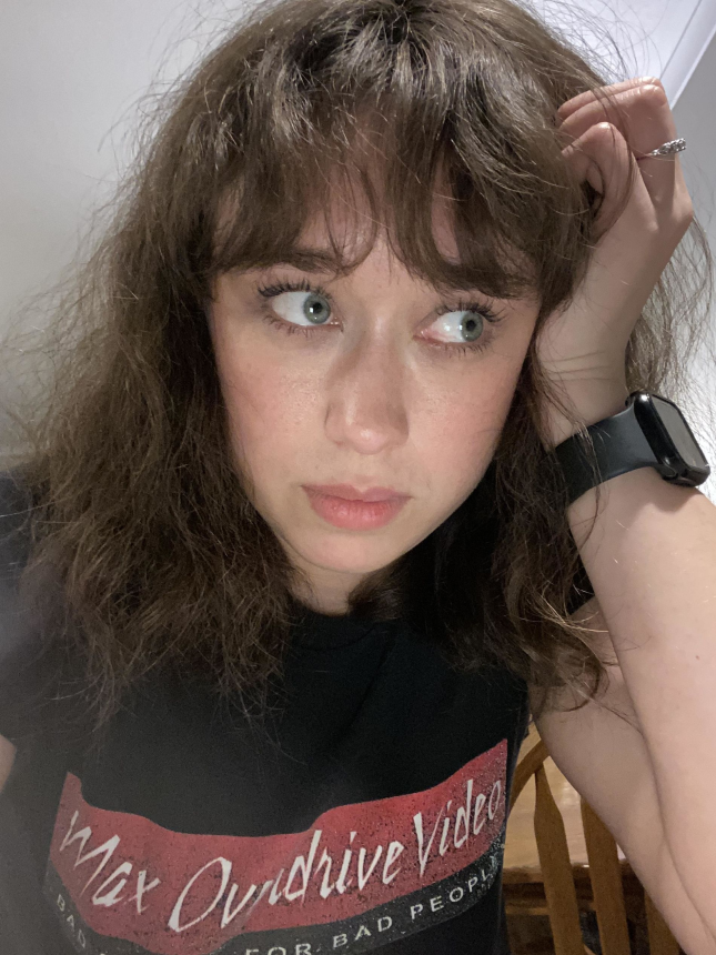 Любительское эро с голой девчонкой и её формами – фото 37