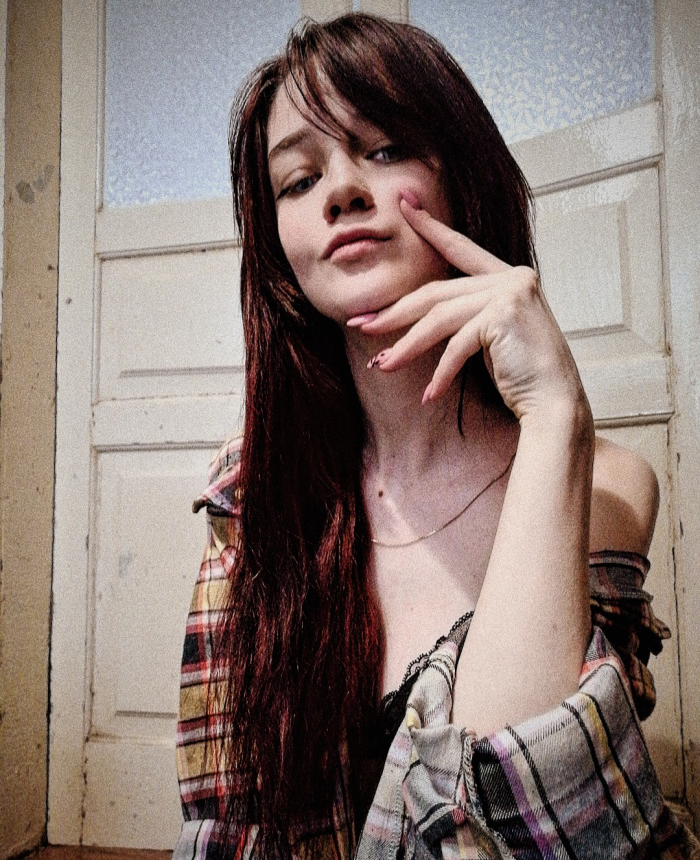 Фото Миленькая девушка с красивыми сисечками