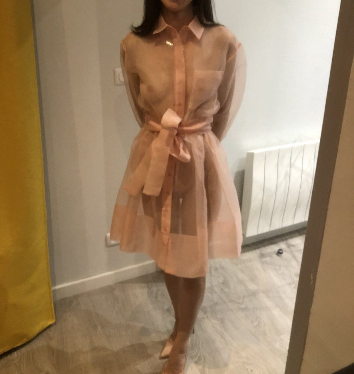 Фото Девушка возбуждается от эротического позирования