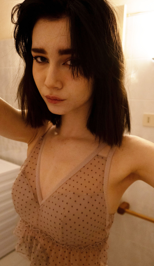 Сказочная девушка, привлекательная, с изящной фигурой, милая красавица – фото 4