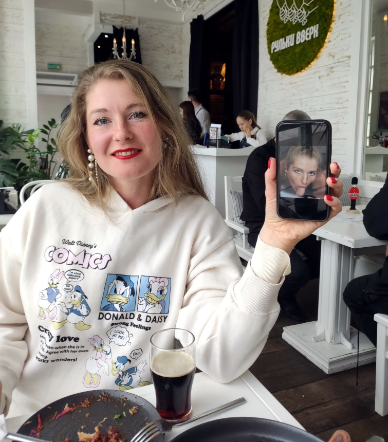 Привлекательная замужняя дама, которая обожает демонстрировать свою красоту без одежды и привлекать внимание мужчин – фото 3