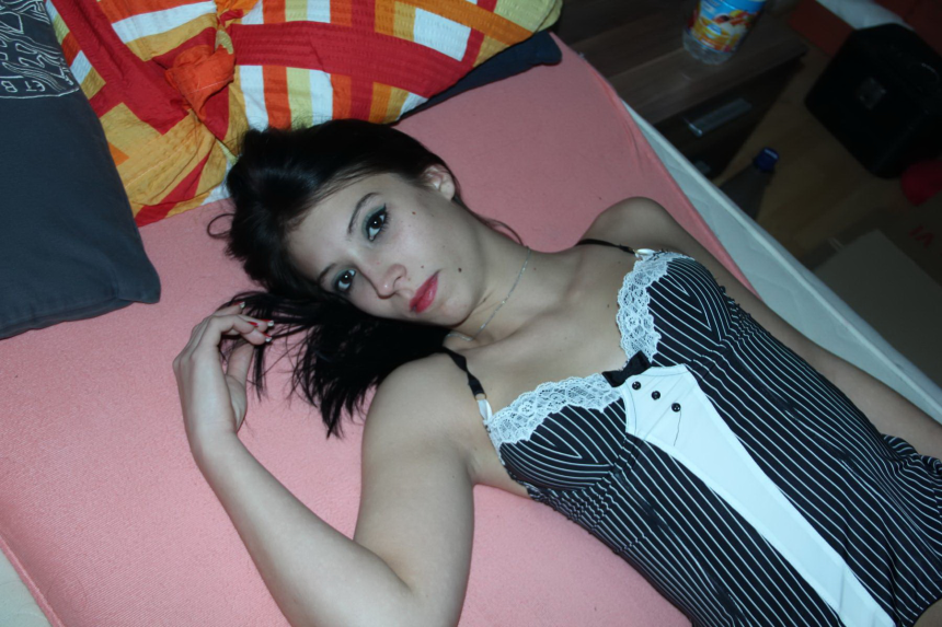 Фото девушки, отсасывающей большой член, доступно – фото 7