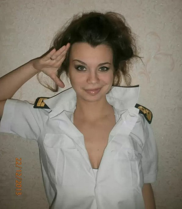 Красивая девушка с прекрасными формами. – фото 20