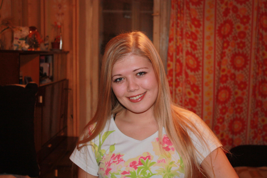 Любительский фото альбом одной девушки с интимными позами – фото 43