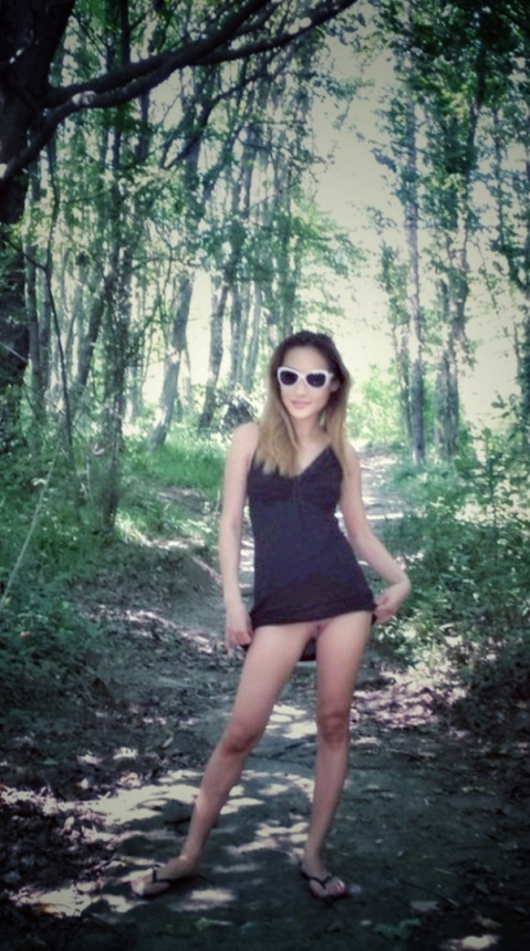 Фото голой худенькой девушки – фото 5