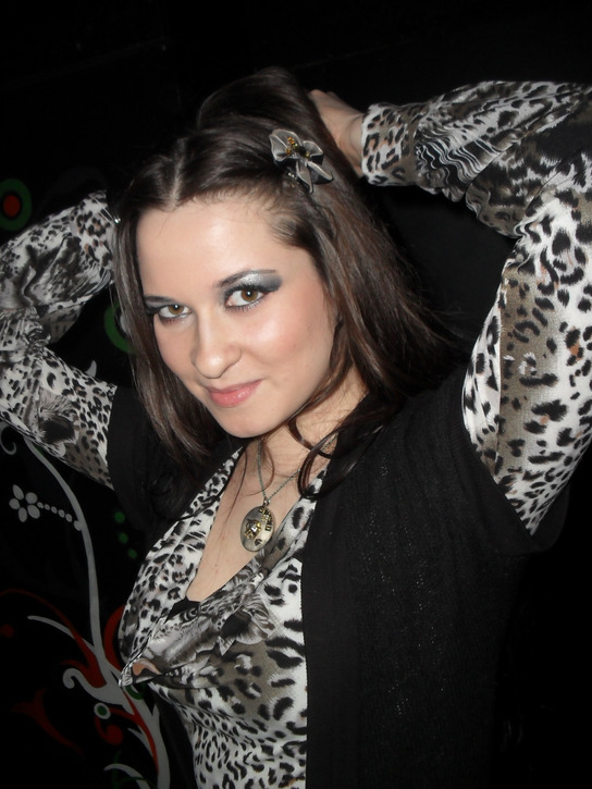 Фото У нее красивое тело, и она это понимает, поэтому ее легко убедить показать его полностью