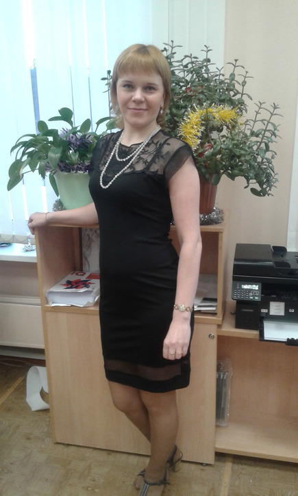 Женщина сфотографировала себя голой на террасе – фото 9