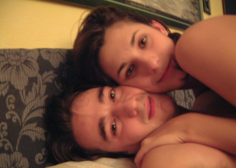 Молодая пара занимается сексом, делает минет и кунилингус – фото 16