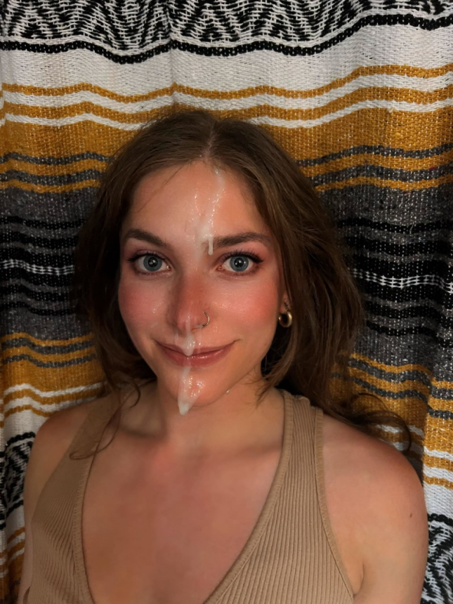 After they cum on her, she likes to pose with cum on her face. – photo 8