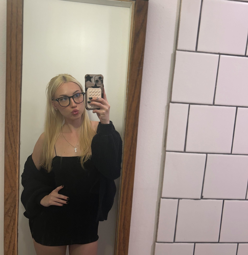 Интимные фото молодой блондинки – фото 99