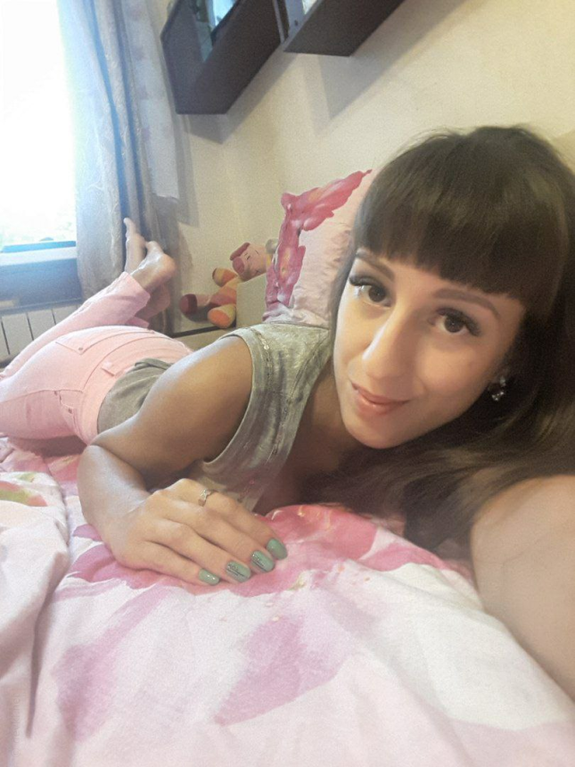 Фото Моя знакомая просто обожает оральный секс