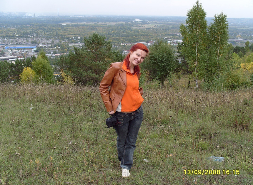 Милая женщина не против попозировать обнажённой, личные фото из архива – фото 19