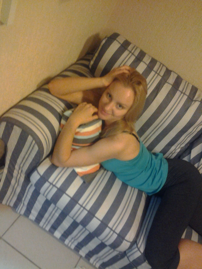 На фото красивая блондинка – фото 48