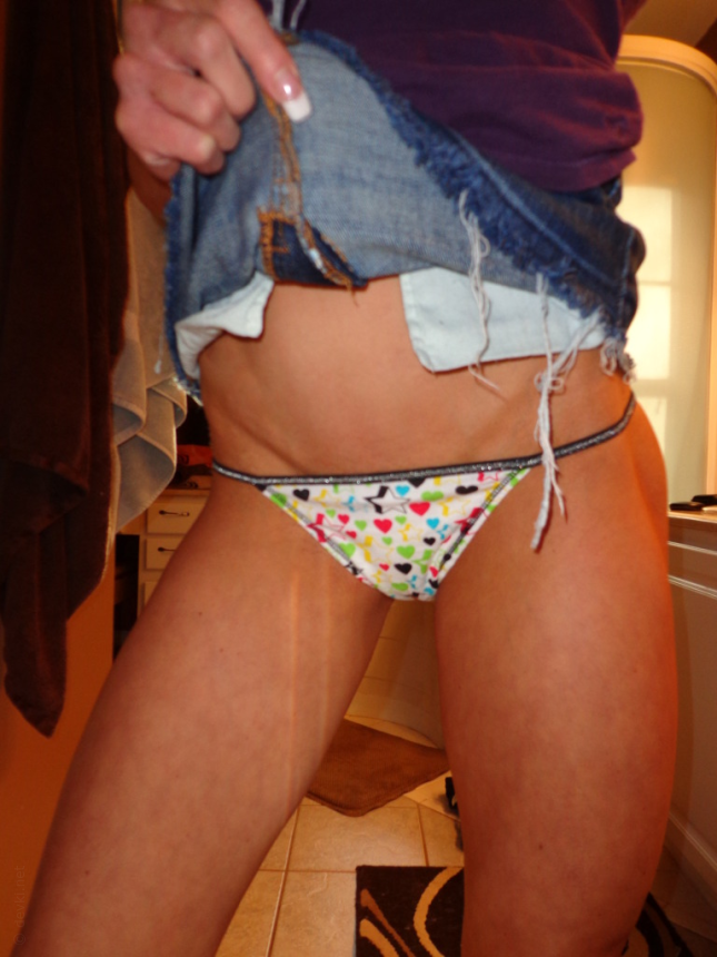 Сексуальная красотка с идеальными формами продолжает радовать своими фотографиями – фото 45