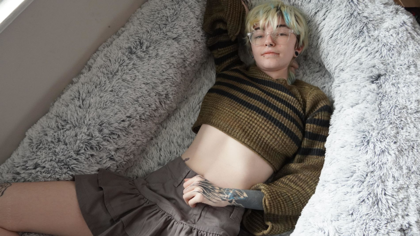 Молодая девушка с татуировками, частные интимные фотографии – фото 27