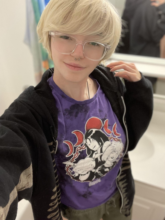 Молодая девушка с татуировками, частные интимные фотографии – фото 29