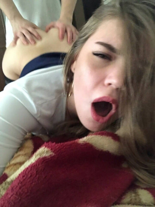 Домашний интим молодой парочки — небольшая личная фотоподборка – фото 3