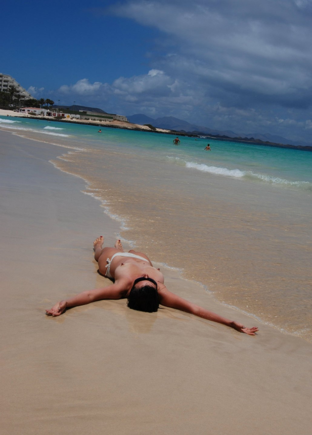 Прекрасные большие сиськи и сексуально красивое тело зрелой милфы – фото 63