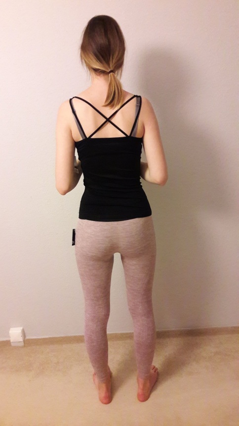 Young woman with a dick in her mouth - home photos of a naked girl – photo 5